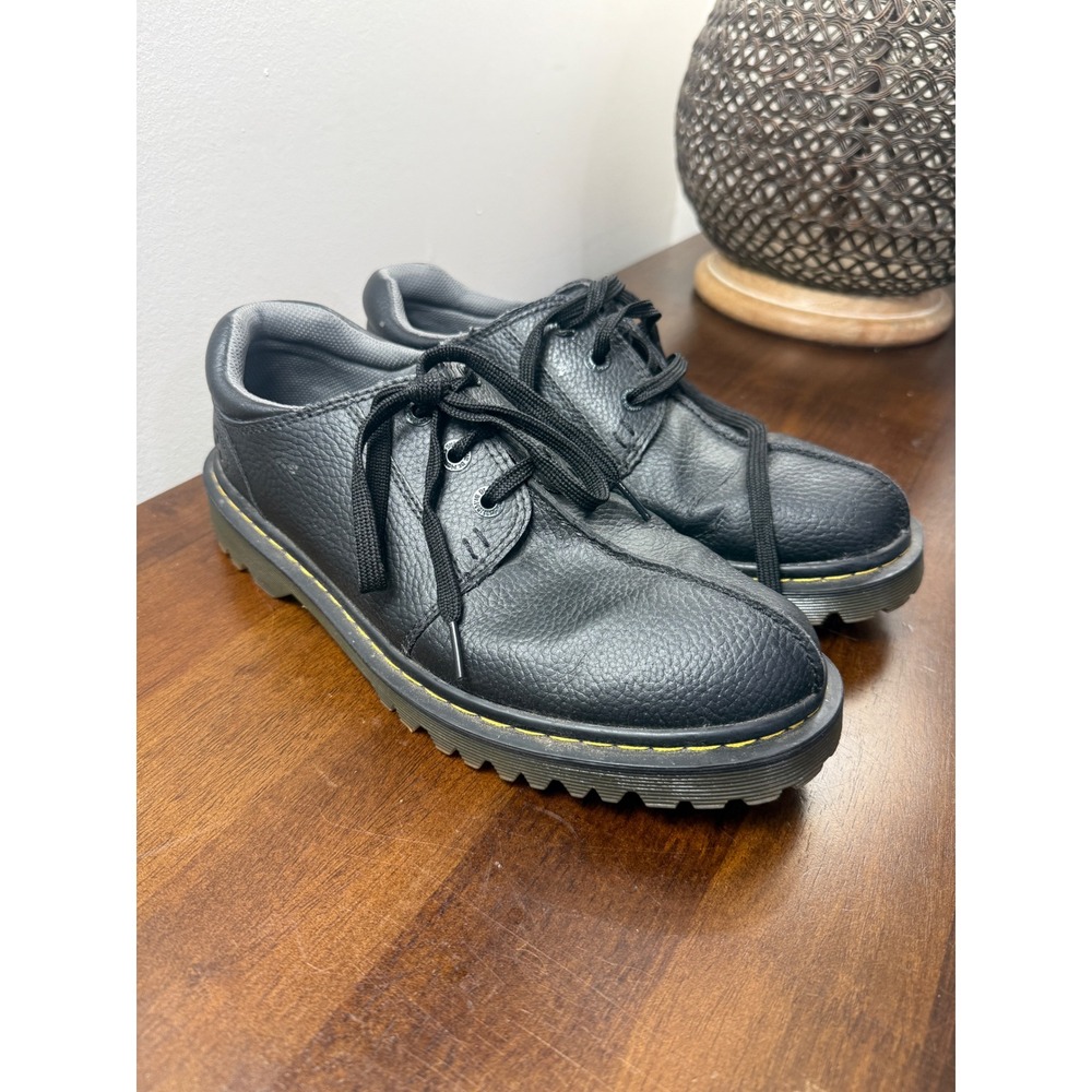 Dr. Martens Marchant Black Pebbled Leather Center Seam Lug Sole Shoes Mens 10